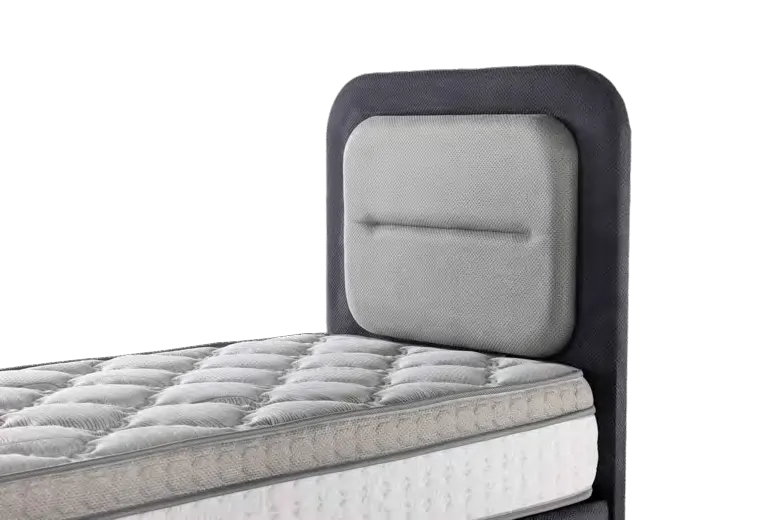 Maya — Headboard detail